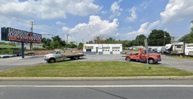 Tow Trucks Near Camp Hill