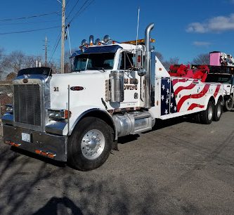 Tow Trucks Near Newport