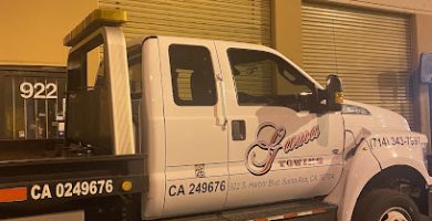 Tow Trucks Near Santa Ana